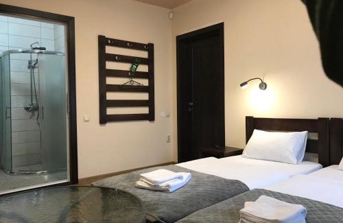 Uzhhorod Bed & Breakfast | Discover SzaboFFcsik: Pet-Friendly Stay with Top Amenities