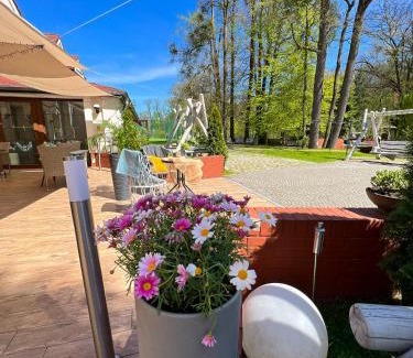 Brzezinka Hotel | Relax at Pod Platanem Gliwice with Oceanfront Spa Retreat