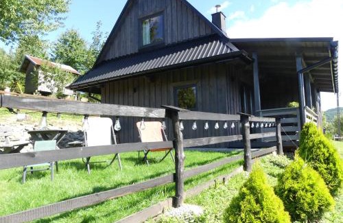 Nowy Zmigrod Cabin | Guest Rated 9.7: Szare Domki z Widokiem by the Ocean