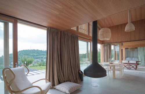 Szekszard Apartment | Top-Rated Szegzárd Lodge with Pool and Pet-Friendly Perks