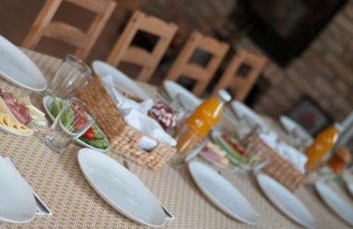 Szello House | Welcoming Szellő Porta: Pet-Friendly with Hot Tub Bliss