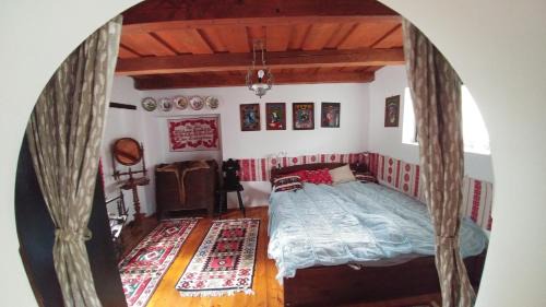 Szigliget House | Top-Rated Szigligeti Nádfedeles with Oceanfront Views