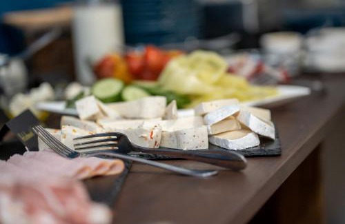 Fertorakos Bed & Breakfast | Discover Szitakötő Panzió: Pet-Friendly with Great Amenities