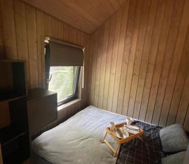 Morag House | Exceptional Szopa_Narie: Pet-Friendly Retreat with Hot Tub