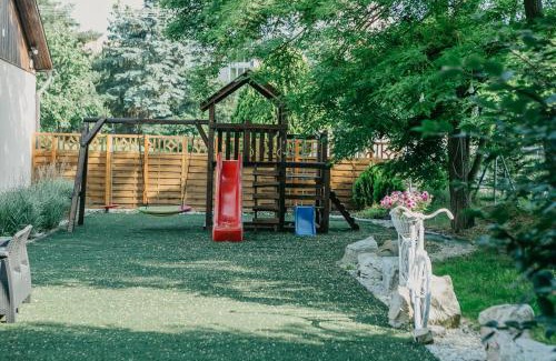 Balassagyarmat Hotel | Guest Rated 9/10: Sztár Motel Étterem with Restaurant & Breakfast