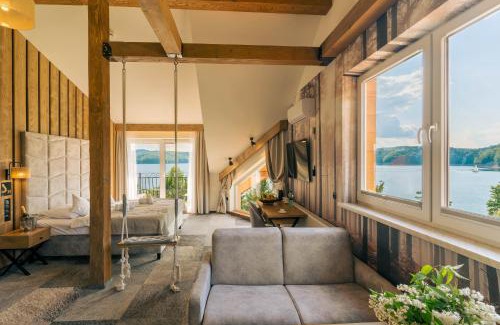 Jawor Hotel | Stunning Sztygarka Hetmańska Resort with Oceanfront Views