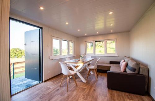Miłki House | Beachfront Szuflandia: Pet-Friendly with Ocean Views