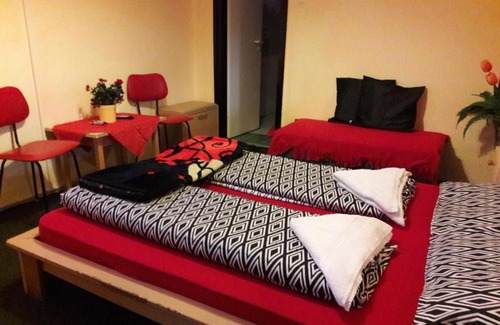 Szilvasvarad Bed & Breakfast | Pet-Friendly Táltos Vendégház with Oceanfront Dining