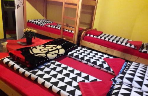 Szilvasvarad Bed & Breakfast | Pet-Friendly Táltos Vendégház with Oceanfront Dining