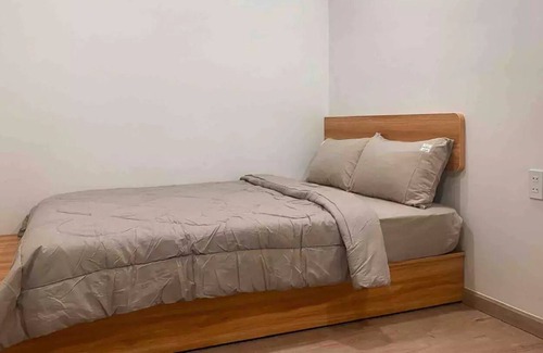 Tan Binh Apartment | Cozy Tân Sơn Nhất Apartment with 2 Bedrooms & Family-Friendly