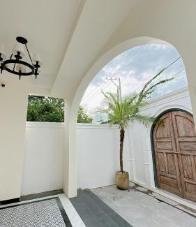 Tay Ninh Apartment | Family-Friendly Tây Homestay 968 with Relaxing Hot Tub