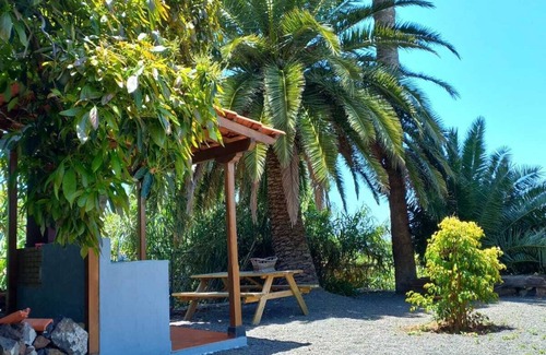 El Roque House | Ideal Típica Casa Canaria for Couples - Rated 10/10!