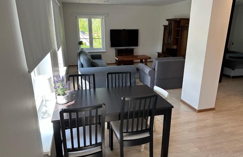 Torva Apartment | Experience Comfort at Tõrva Teemeistri Maja - Rated 9/10