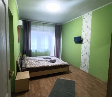 Balatonszepezd House | Cozy Tölgyfa Panzió: Rated 9/10 with Hot Tub & Breakfast