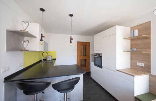 Rasa Apartment | Top-Rated Töllhof Studio with Family and Pet-Friendly Amenities