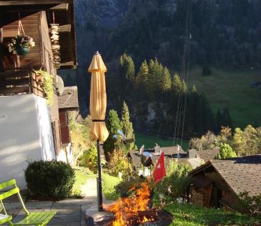Elm House | Discover Töniberg Lounge: Perfect for Families, Rated 10/10
