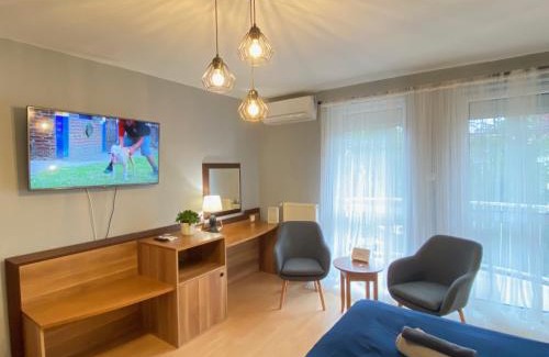 Eger Apartment | Budget-Friendly Tündérpart Apartment: Perfect for Families