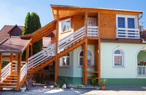 Bogacs House | Discover Tünde Szállás: Pet-Friendly Retreat with Spa