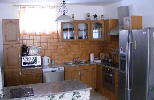 Bernecebarati House | Top-Rated Tünde Vendégház: Family & Pet-Friendly Retreat