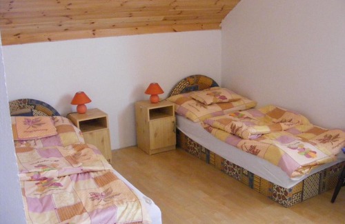 Bernecebarati House | Top-Rated Tünde Vendégház: Family & Pet-Friendly Retreat