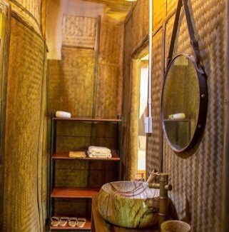 Yen Minh Hotel | Cozy Tớ Dày Du Già Village: Rated 9/10 with Family Amenities