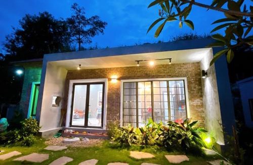 Ky Son Villa | Discover Tự Viện Xanh Villa: A Family-Friendly Retreat