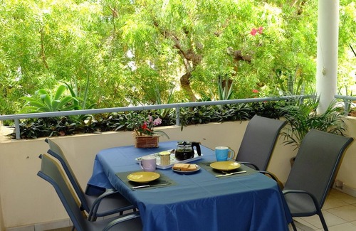 L'Ermitage-les-Bains Apartment | Exceptional T 2/3 Duplex with Ocean View in Hermitage