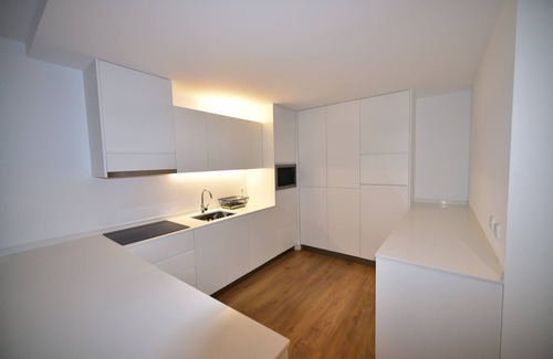 Polana Cimento A Apartment | T-3 - XENON URBAN APARTMENTS