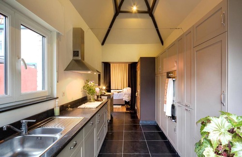 Merendree Bed & Breakfast | Experience 't Aards Paradijs: 4-Star Family-Friendly Retreat