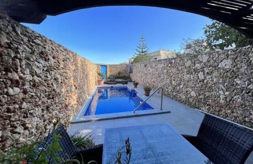 Nadur Villa | Experience T'Anna Farmhouse: Exceptional Oceanfront Retreat