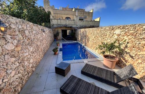 Nadur Villa | Experience T'Anna Farmhouse: Exceptional Oceanfront Retreat