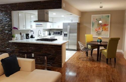 Spring Valley Apartment | Enjoy Your Best Vacation at T-Designed Hotel!