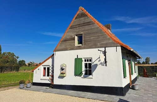 Haringe House | Family-Friendly Stay at 't Haringehuys with Kitchen Access