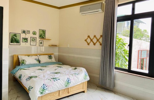 Central Mui Ne Beach House | Cozy T-HOUSE Homestay Mũi Né with Ocean Views & Breakfast