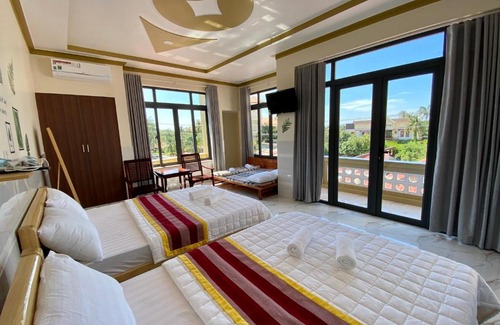 Central Mui Ne Beach House | Cozy T-HOUSE Homestay Mũi Né with Ocean Views & Breakfast