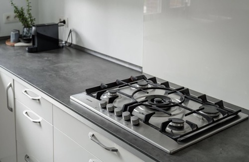 Kinrooi House | Discover T Hovenshuis: Cozy Home with Garden Near Maas