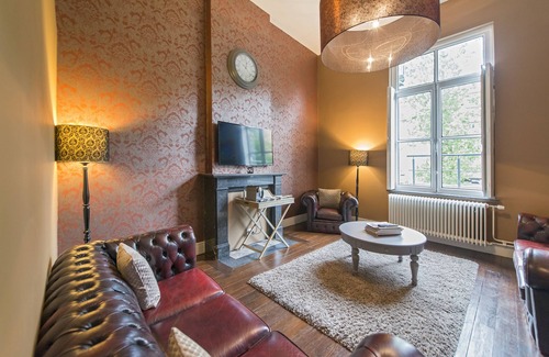 Tongeren Hotel | Discover 't Huys van Steyns: Spa, Dining & Family Friendly