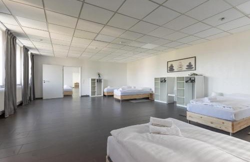 Norf Apartment | Inviting T&K Apartments: Perfect for Big Groups Near Fair DUS