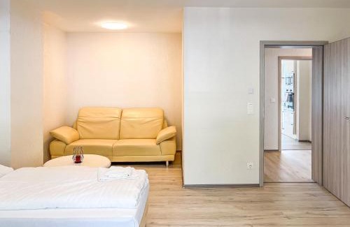 Duisburg Sud Apartment | Convenient T&K Apartments near Messe Fair Trade Düsseldorf