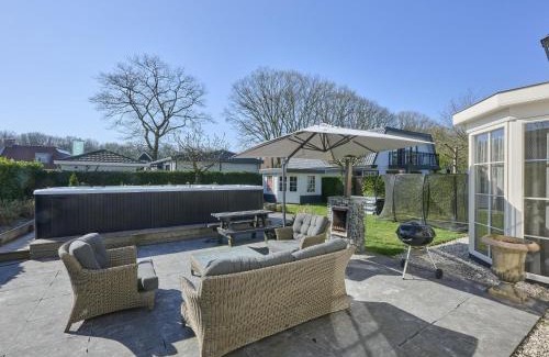Kaatsheuvel House | Discover Comfort at t Kaatsheuveltje 5 with Hot Tub & Pets