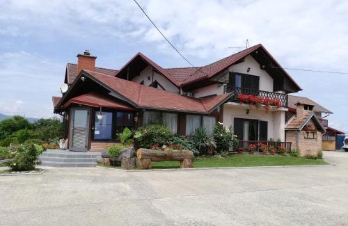 Klinca Sela House | Inviting Guest Houses in Croatia with Family-Friendly Amenities