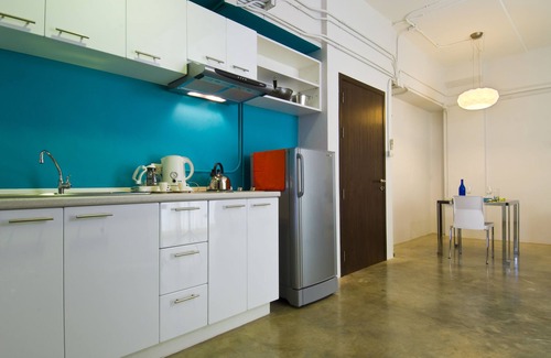 Sathorn Apartment | Cozy T Series Place Serviced Apartment with Great Amenities