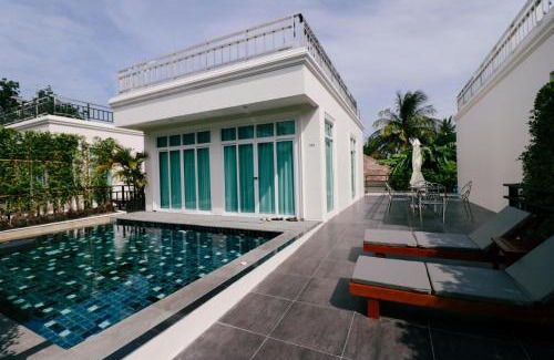 Hua Hin Resort | Beachfront Bliss at T Villas Hua Hin - Pet Friendly Retreat