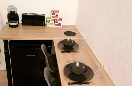 Le Puyricard Apartment | Charming T1 Bis de Charme in Cuges-les-Pins, Ideal for Families