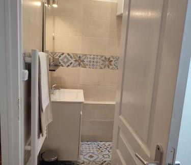 Chagny Apartment | Bright and Airy T1 with Excellent 8.5/10 Guest Rating