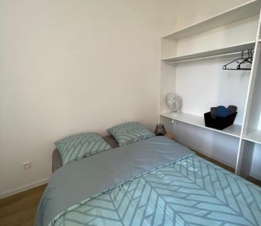 Saint-Etienne Apartment | Modern T1 with Terrace Near Stadium - Rated 9.5/10