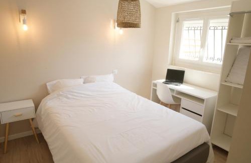 Angouleme Apartment | Family-Friendly T2 with Courtyard, Parking & WiFi