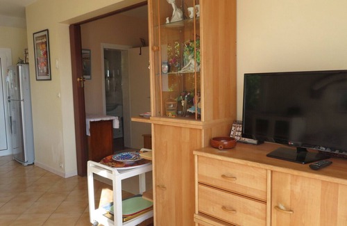 Ciboure Apartment | Charming T2 with Terrace and Ocean Views on Bordagain Hill