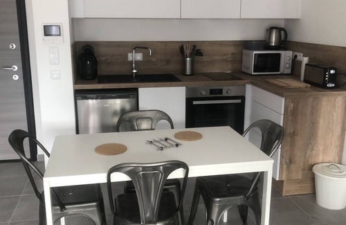 Corte Apartment | Inviting T2 with Panoramic Terrace and Private Parking