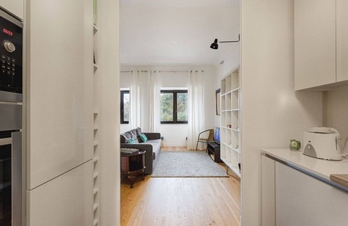 Lisbon Old Town Apartment | Gulbenkian 1-T2: Exceptional City Center Apartments